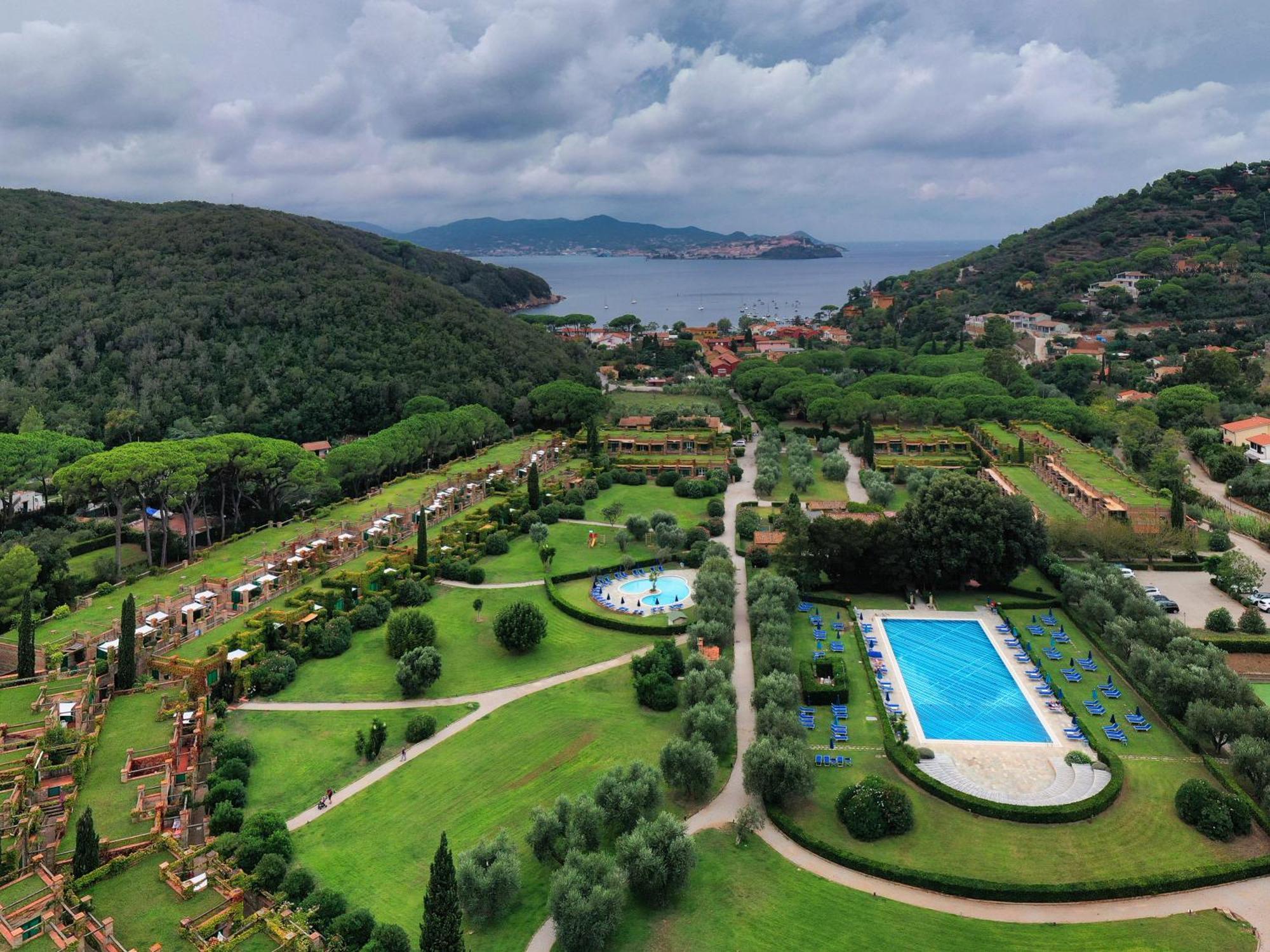 Villa Bilocale Sant'Anna Vicolo Del Mughetto Exterior foto